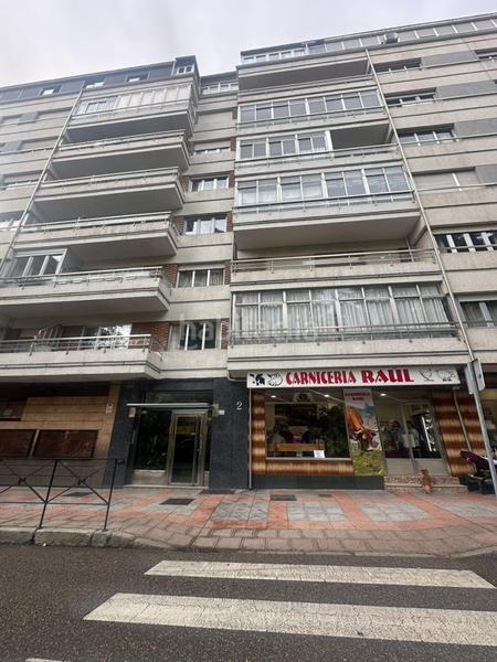 Foto a5b00970-bbcc-42ea-a08c-2715a20926ce. Penthouse with heating parking in Centro Ciudad León