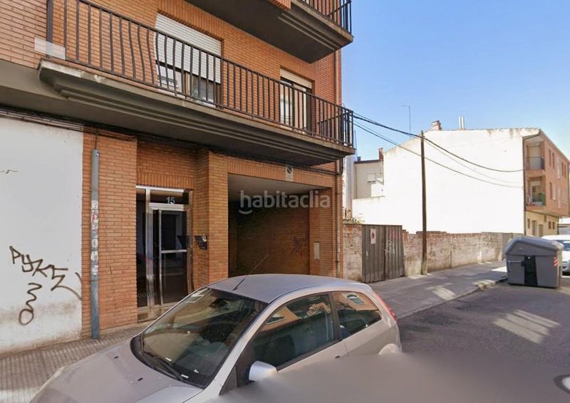 Foto b18085f1-a931-4561-a7f0-e894bddfbc87. Aparcament cotxe a Crucero León