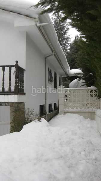 Foto 1674da29-135c-4c70-b57c-b0cb07257bd6. Casa a calle anselmo gutiérrez 2 a Vecilla (La)