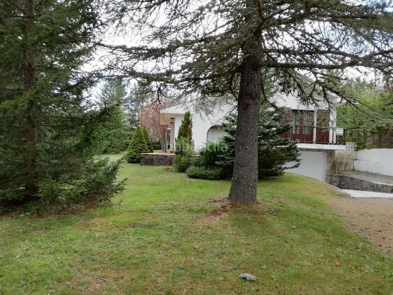 Foto 1a7d109a-62da-4423-9c6d-55d5cd5dbead. Casa a calle anselmo gutiérrez 2 a Vecilla (La)