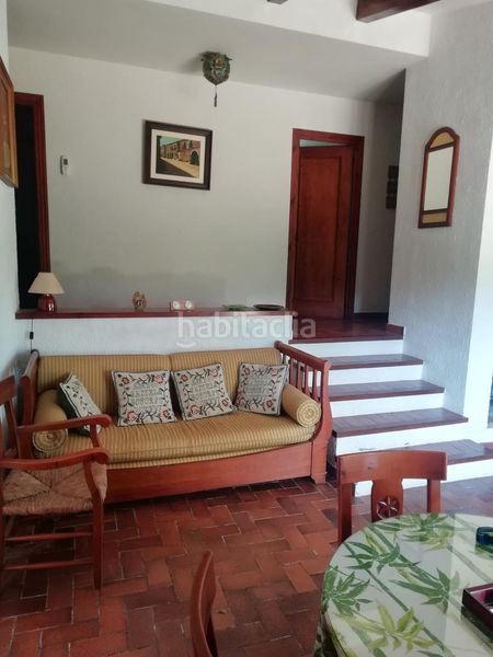 Foto 1e9b0c19-ac1f-44d0-80c9-64e49bdb24a5. Casa a calle anselmo gutiérrez 2 a Vecilla (La)