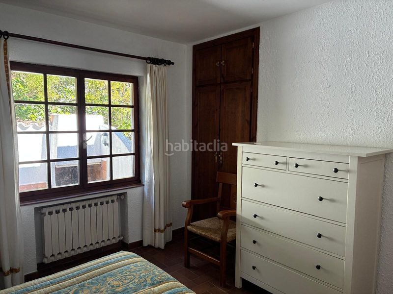 Foto 76e082c4-0737-4351-a083-541eb1f24797. Casa a calle anselmo gutiérrez 2 a Vecilla (La)