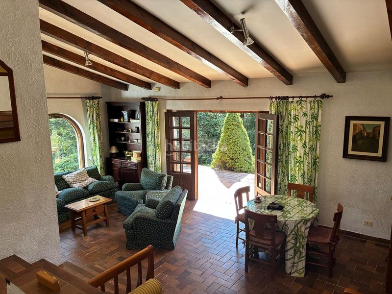 Foto ade8864f-0834-4405-b637-affb0d1e6ccd. Casa a calle anselmo gutiérrez 2 a Vecilla (La)