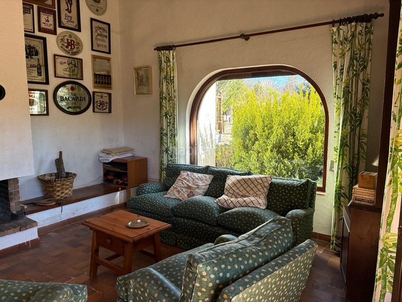 Foto d767cc24-4dfc-4bf4-ae01-754e3b9eeafc. Casa a calle anselmo gutiérrez 2 a Vecilla (La)