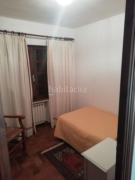 Foto e7d7c574-8e64-4308-b1b4-562d14a310f1. Casa a calle anselmo gutiérrez 2 a Vecilla (La)