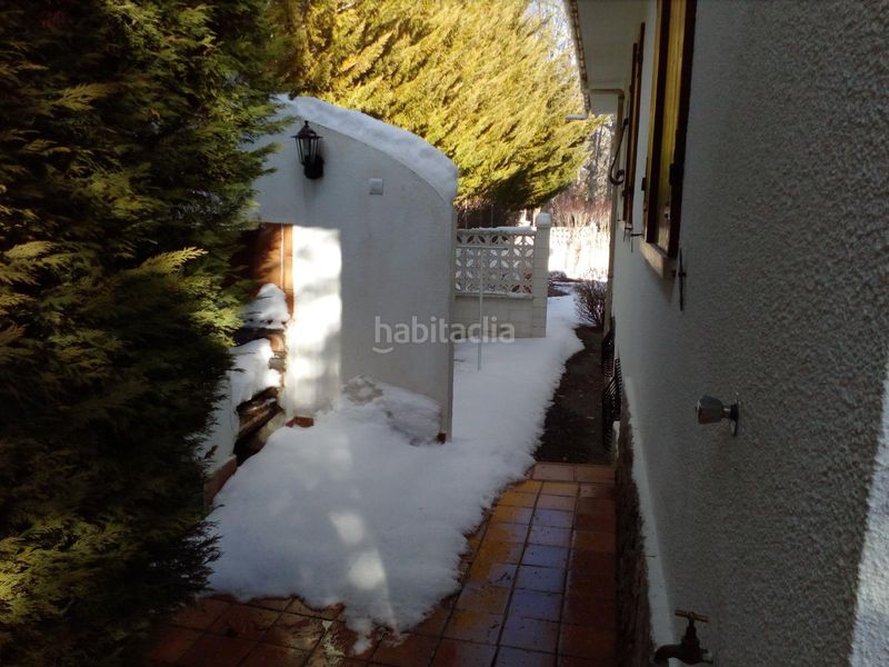 Foto ec3f9537-a929-424b-83ab-2974cb7fb85a. Casa a calle anselmo gutiérrez 2 a Vecilla (La)