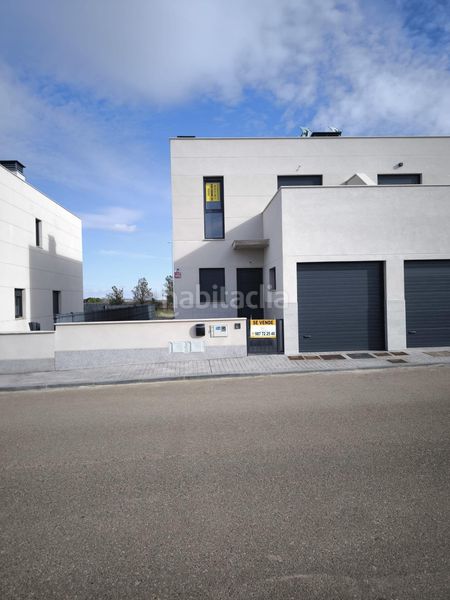 Foto 9bef7eed-40f1-45b3-a1ad-745ad34aa341. Chalet espectacular chalet en Sariegos