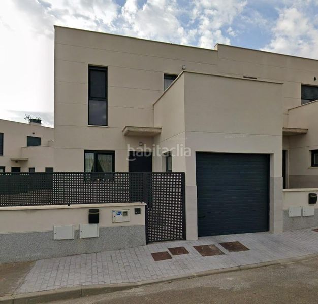 Foto bf6fd46b-8828-4ca4-9ff5-7840e2a912f3. Chalet espectacular chalet en Sariegos