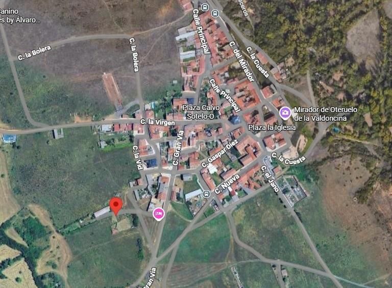 Foto cbad4027-8d93-44d8-a1aa-059620f7cda8. Finca rústica a Armunia León