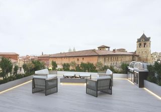 Penthouse  Avenida de ramón y cajal. Estrena atico con terraza de 60 m2 en el centro de leon