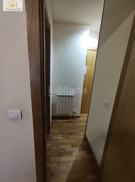 Foto ce43f25a-7e58-42c0-8023-294e76e78e85. Pis amb calefacció aparcament a Centro Ciudad León