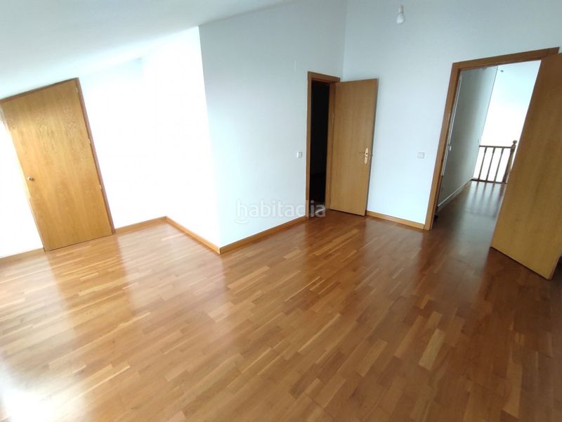 Foto 51659a40-69bf-433b-b829-8c873f4fce44. Affitto duplex con riscaldamento parcheggio in Centro Ciudad León