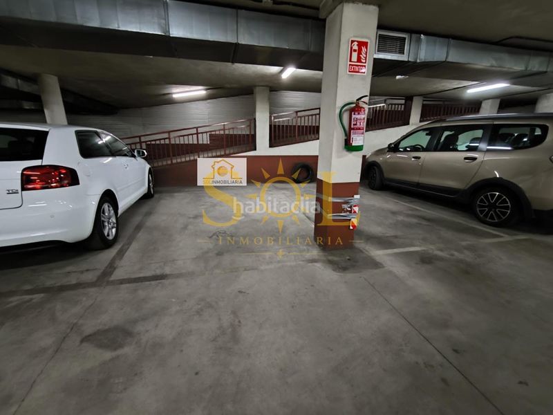Foto 1f65b0ec-2d25-493a-adad-ae8092e3fdf6. Alquiler parking coche en calle san lorenzo 4 alquiler de plaza de garaje zona catedral de leon en León