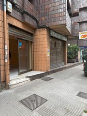 Miete Geschäftsraum in San Claudio - La Chantría. Local en calle alc m castaño