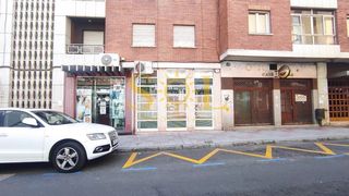 Local Comercial en Calle lopez fenar 2. Oportunidad para tu negocio local comercial en zona santa ana