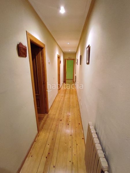 Foto 7d66c0c2-08ba-4b0e-a3b9-379d961333be. Edifici a Luyego