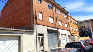 Appartement à Santa María del Páramo. Piso en calle fragua en st maria par