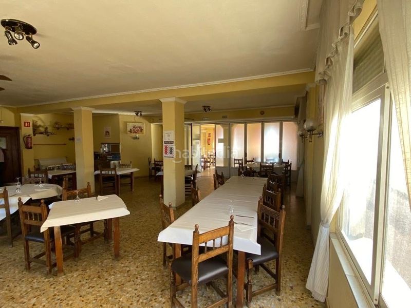 Foto faa3876c-3617-41b4-95ca-c2c3c5207c8e. Edifici a Ardón
