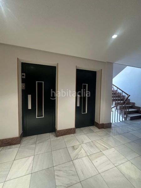 Foto a06a6b84-4788-4d37-b235-a1c00da5643a. Pis a calle de ordoño ii a Centro Ciudad León