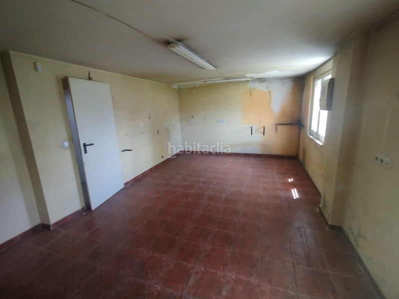 Foto 1e5474a9-52bd-4ec9-97e8-88801560103f. Casa aparellada a calle del herrero a Sariegos