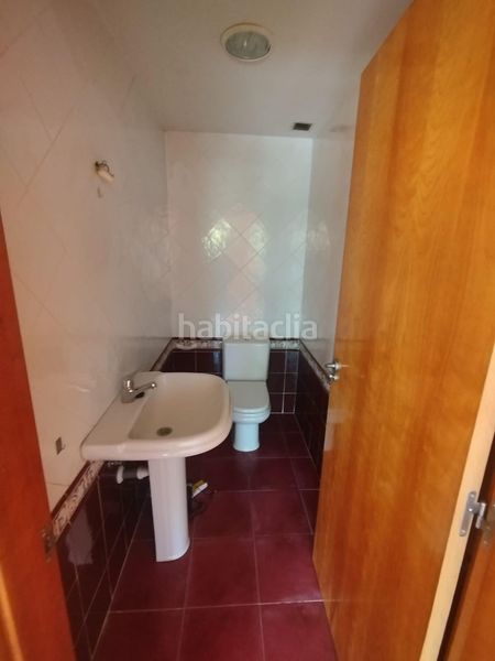 Foto 865b20a8-a285-4a1e-96c9-ddab445cd53e. Casa aparellada a calle del herrero a Sariegos