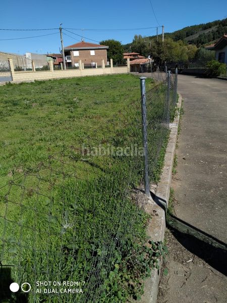 Foto fcfabda3-a3b2-4e85-a6d0-e7c8d239d287. Terreny residencial a Gradefes