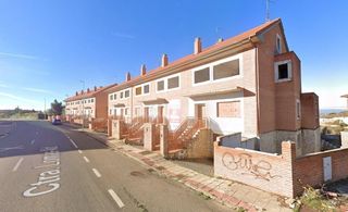 Edificio in Valdefresno