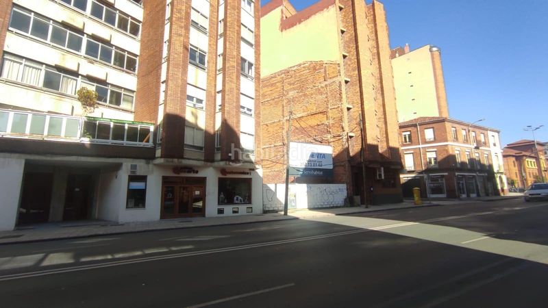 Foto df1dcf1a-0062-4d36-b2e7-2e9fe2553ad3. Terreny residencial a Centro Ciudad León