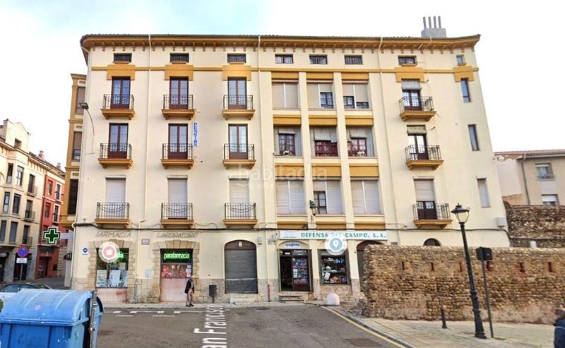 Foto 299d5580-a11e-4064-ad64-3baa7527e6c2. Edificio in Casco Antiguo León