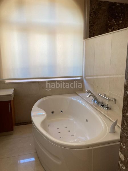 Foto f954ff73-204b-4f6b-8f5a-1585dd1a460f. Xalet amb calefacció piscina a Las Eras de Renueva León