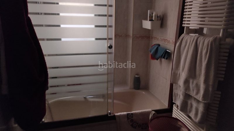 Foto ba0837a2-35a0-48bb-9f3f-f831c3ce2a92. Pis amb calefacció aparcament a Bañeza (La)