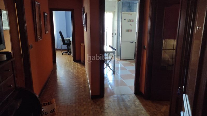 Foto da5d8d29-0149-4607-b597-89c7970a42e2. Pis amb calefacció aparcament a Bañeza (La)