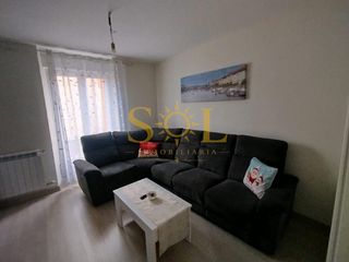 Etagenwohnung in Calle de álvaro lópez núñez 41. Piso reformado en alvaro lopez nuñez