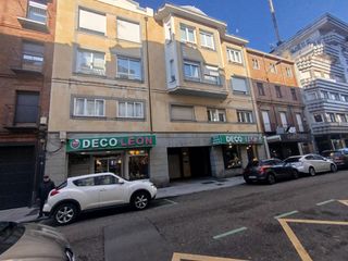 Etagenwohnung in Centro Ciudad. Piso en calle del padre arintero