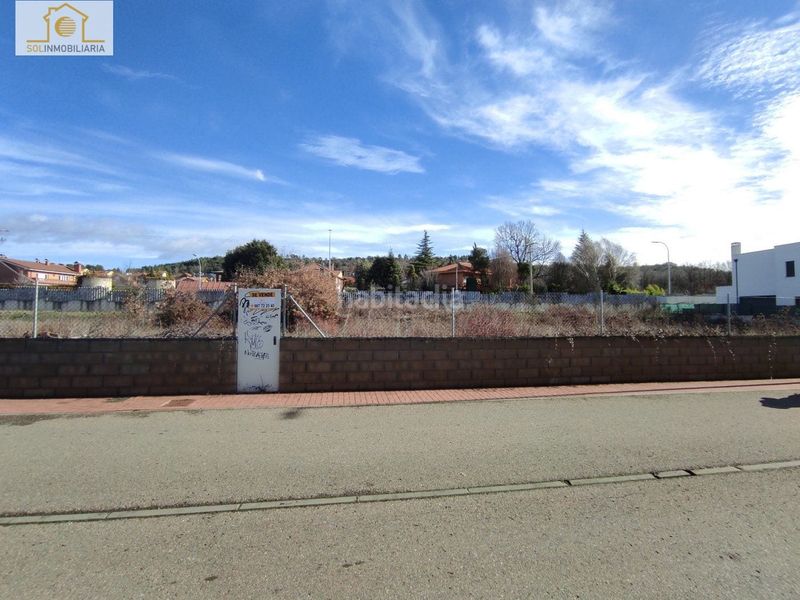 Foto 5c9b8b92-0a45-42a6-9fc9-17085d240bd1. Terreno residencial solar en calle monte san isidrocl en Sariegos