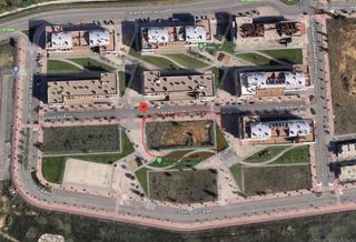Terreno residenziale in Las Eras de Renueva. Solar en calle laura de los rios