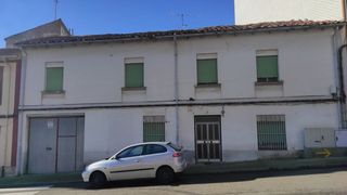 Casa a Bañeza (La). Casa en calle lope vega