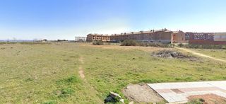 Residential Plot in Valverde de la Virgen. Solar en calle emigrantevc