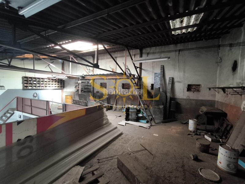 Foto ce9c0243-e4ba-45b3-adf3-cf1ad8c12e28. Industrial building in calle de san roque 4 in Armunia León