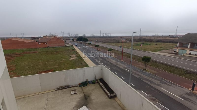 Foto 70bd5816-6311-4822-bcc5-90f92e8df038. Casa en calle constitucion casa en calle constitucion en Santa María del Páramo