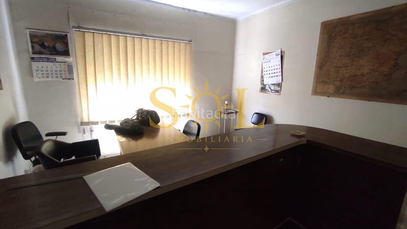 Foto ecd45794-37dd-4cdf-9bbe-ae7279eefb8e. Edificio en calle manuel verdejo 5 edificio en santa maría del paramo con gran potencial para reforma en Santa María del Páramo
