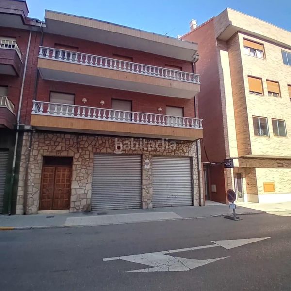 Foto 7eaae8c7-4a86-47bb-87db-25dddff404bc. Edificio in San Mamés - La Palomera León