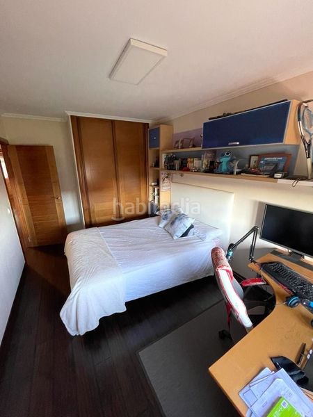 Foto ae1258ee-51a8-46b8-ad5e-d5beff5a8e97. Casa adossada a calle barrio a Sariegos