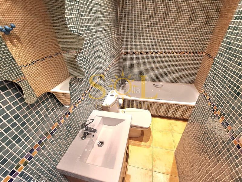 Foto 533ee375-da2a-4397-8825-52404082b0fe. Dúplex a calle repub argentin 24 a Centro Ciudad León