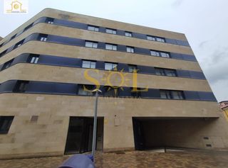 Etagenwohnung in Calle padre isla 30. Piso en el centro de león con garaje  y trastero