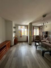 Piccolo appartamento in Calle santo tomas-pc 2. Apartamento en puente castro leon