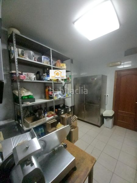 Foto 166db285-f73b-4ac2-a237-634959d35955. Edifici a Boñar
