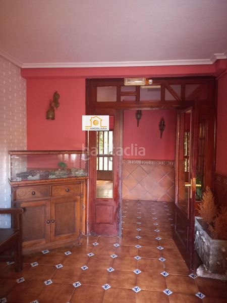 Foto d13135c9-ec1e-472c-bdca-23328cc7664f. Edifici a Boñar
