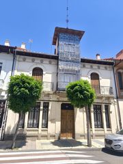 Casa a Bañeza (La). Casa en calle via de la plata