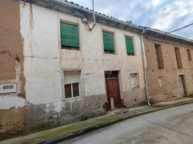 Foto d4f1faac-95ab-4619-b418-c84637128ac5. Casa a Grajal de Campos